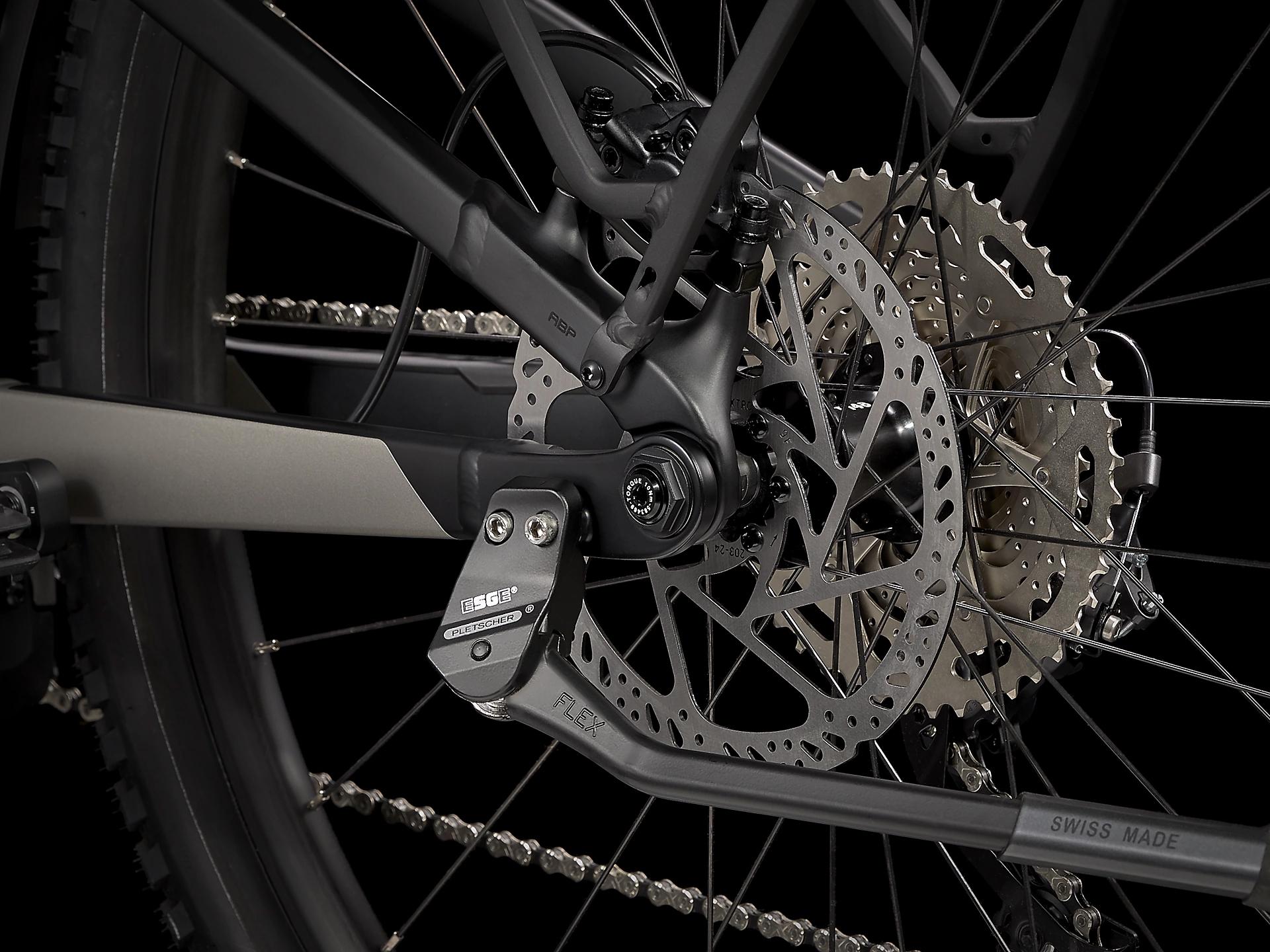Trek Powerfly FS 4 Equipped Matte Gunmetal black - Größe: S * Dienstrad mit ca. 500km Trek Powerfly FS 4 Equipped Matte Gunmetal black - Größe: S * Dienstrad mit ca. 500km